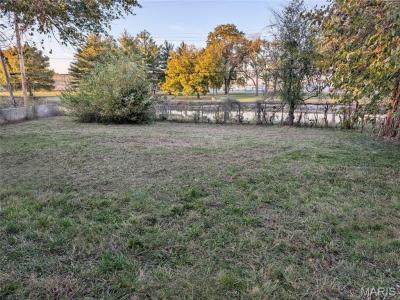 235 Christopher Drive, Cahokia, Illinois 62206