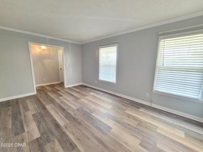 2512 W 27th Street, Panama City, 플로리다 32405, 미국