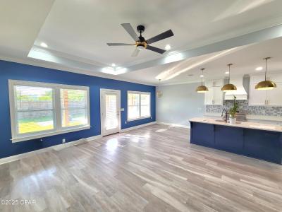 2609 Outlaws Way, Panama City, Florida 32405, Stati Uniti