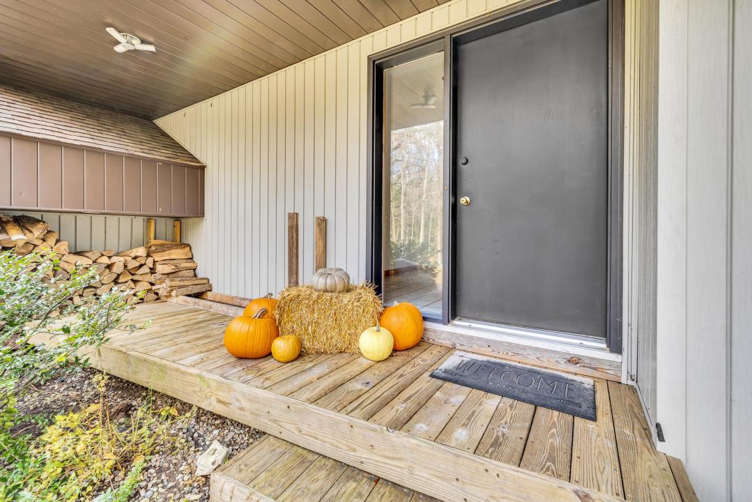 1 Northcrest Drive, Granby, Connecticut 06060, Estados Unidos