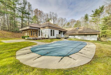 1 Northcrest Drive, Granby, Connecticut 06060, Estados Unidos