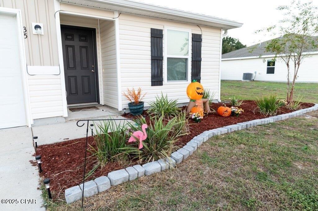 35 Cora Road, Defuniak Springs, פלורידה 32433, ארצות הברית של אמריקה 