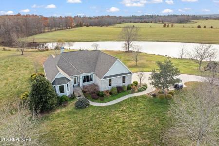 135 Austin Lane, Deer Lodge, Tennessee 37726, Estados Unidos