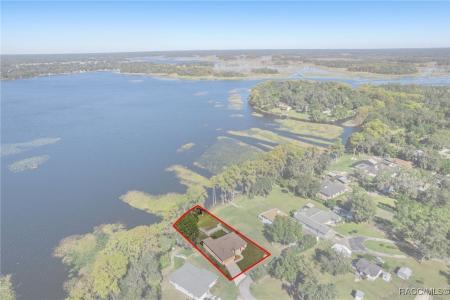 2895 N Tomberlin Point, Hernando, Flórida 34442, Estados Unidos