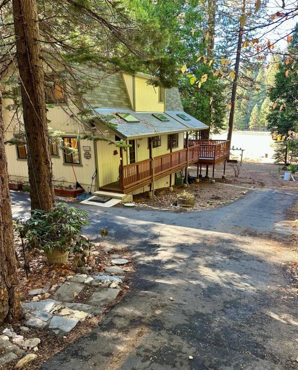 3561 Highway 4, Arnold, California 95223