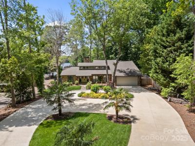 570 Blue Heron Road, Salisbury, North Carolina 28146