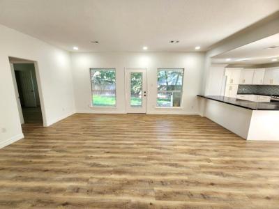 206 Doncaster Street, Conroe, Texas 77303