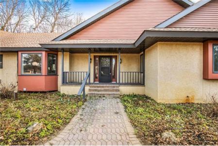 30702 Melanie Way, Saint Joseph, Миннесота 56374, Соединенные Штаты