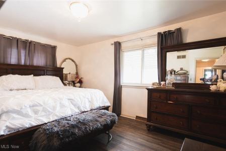 291 Struthers Liberty Road, Campbell, אוהיו 44405, ארצות הברית של אמריקה