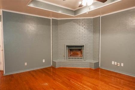 900 Savannah Drive, Ennis, 텍사스 75119, 미국