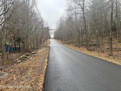 Crest View Dr 45 aka Birch, Blakeslee, Pennsylvania 18610