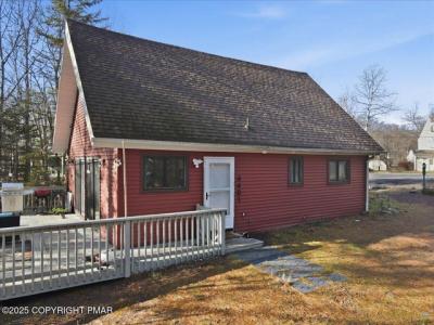 6401 Marvin Gardens, Tobyhanna, Pennsylvania 18644, USA