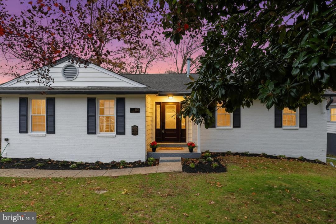 6112 Redwood Lane, Alexandria, Virginia 22310