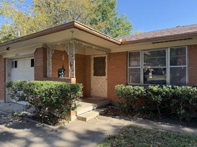 1611 N. Alexander St., Sherman, Texas 75092, USA