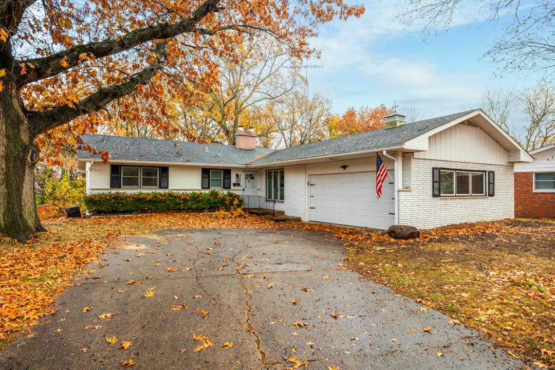 832 Independence, Springfield, إلينوي 62702, الولايات المتحدة