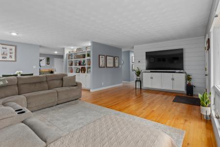 832 Independence, Springfield, إلينوي 62702, الولايات المتحدة