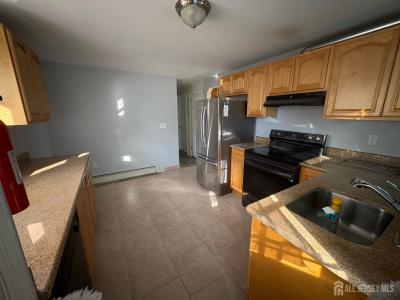 33 Hermann St., Carteret, ניו ג'רזי 07008, ארצות הברית של אמריקה