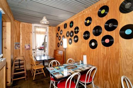 124 W North Commerce, Wills Point, Texas 75169