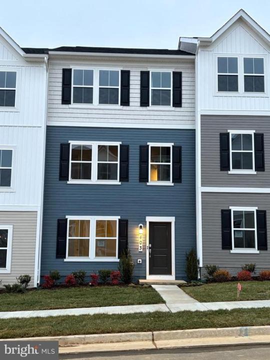 403 18th Ave, Ranson, West Virginia 25438, Estados Unidos