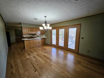 1105 N 14th Street, Monett, Missouri 65708, Amerika Birleşik Devletleri