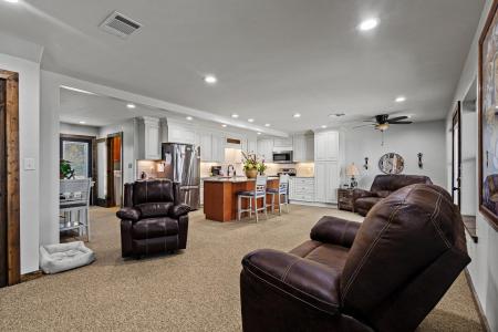 4211 Fm 897, Dodd City, Texas 75438