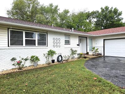 1967 S SAINT CHARLES AVE, SPRINGFIELD, מיזורי 65804, ארצות הברית של אמריקה