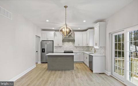 503 Hay Rd, HAMMONTON, New Jersey 08037