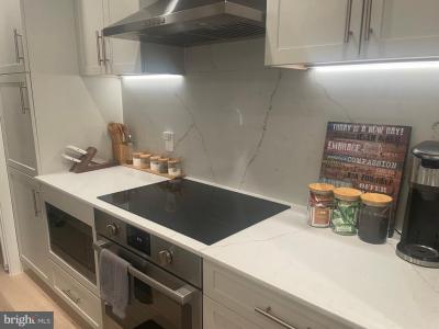 2642 39th Street NW , 2, Washington, Washington D.C. 20007, HOA KỲ