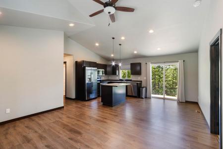 1279 Gypsy Bay Road, Sagle, Idaho 83860, Estados Unidos