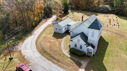 114 School St., Drakes Branch, Virginia 23937, USA