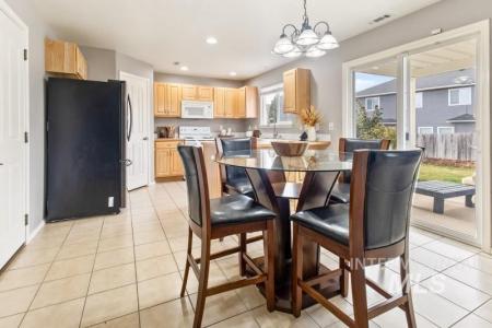 837 S Jake Avenue, Kuna, Idaho 83634, Estados Unidos