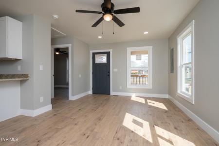 504 West Cedar Street, Bristol, Теннесси 37620, Соединенные Штаты