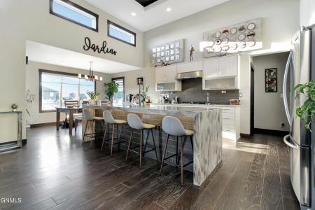 3622 Valley Drive, Bismarck, 北达科他州 58503, 美国