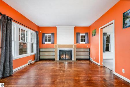 739 California Street, Alma, ミシガン 48801, アメリカ合衆国