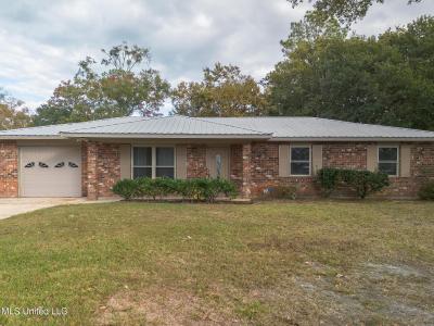 21 Cottonwood Court, D'Iberville, Mississippi 39540, USA