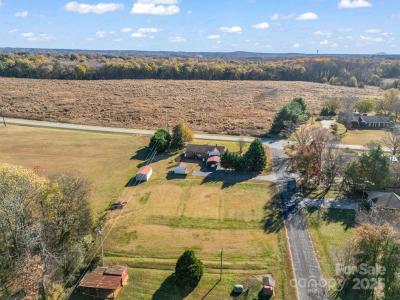 Modern Estates Road, Lincolnton, Carolina Do Norte 28092, Estados Unidos