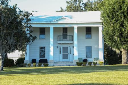 1542 LAKE ARIANA BOULEVARD, AUBURNDALE, Florida 33823, USA