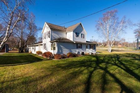 421 6th Street, Albany, Minnesota 56307, USA