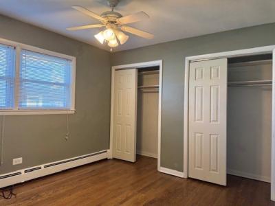 3022 Downing Avenue 2, Westchester, אילינוי 60154, ארצות הברית של אמריקה