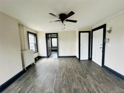 78 Garden Street unit: B, Poughkeepsie, 紐約州 12601, 美國