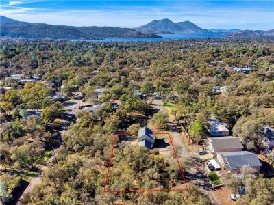 16055 29th, Clearlake, Californie 95422, États-Unis