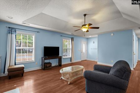 2800 Elm Street, Cayce, Carolina Del Sur 29033, Estados Unidos