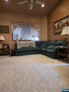 214 Newark Avenue , 2, Lyndhurst, New Jersey 07071, USA