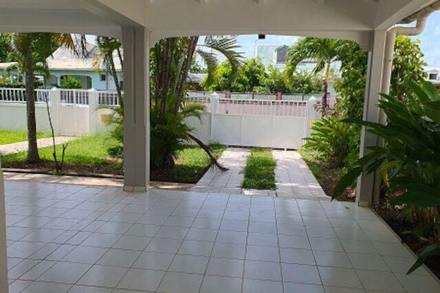 BAIE-MAHAULT - Belcourt, 35 résidence Mimosa, Belcourt-Destrellan, Baie-Mahault 97122, Guadalupe