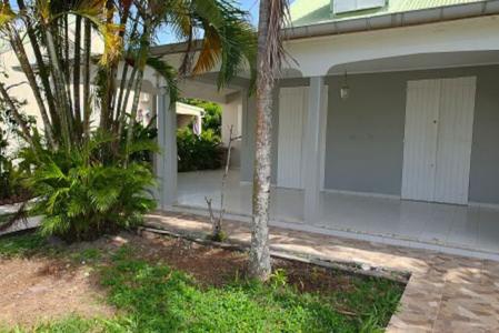 BAIE-MAHAULT - Belcourt, 35 résidence Mimosa, Belcourt-Destrellan, Baie-Mahault 97122, Guadalupe