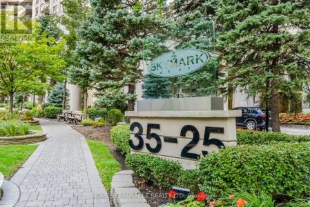 35 KINGSBRIDGE GARDEN CIRCLE, Mississauga (hurontario), Ontario L5R 3Z5, Canadá