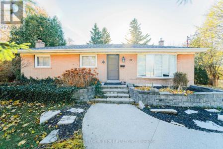 22 WINLAW PLACE, Markham (old Markham Village), أونتاريو L3P 2C6, كندا 