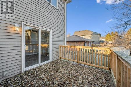 126 FORFAR STREET EAST, Centre Wellington (fergus), Ontario N1M 1B2, Canada