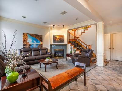 10419 WILTSHIRE BOULEVARD, Delta, British Columbia V4C 8G6, Canada