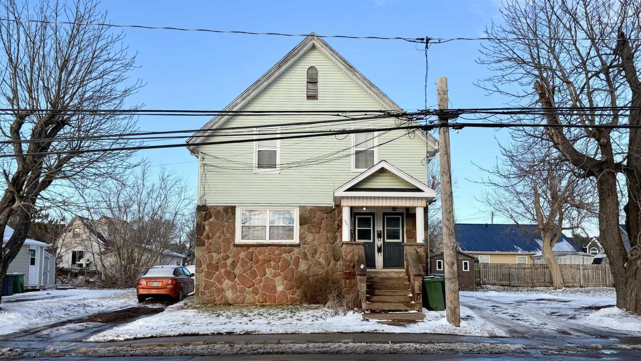 341 NOTRE DAME STREET, Summerside, Île-du-Prince-Édouard C1N 1S4, Canada